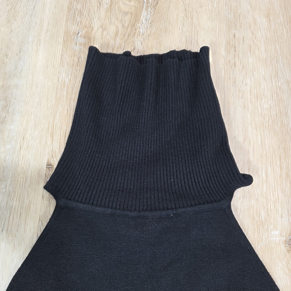 🆕️Good American Black Sleeveless Turtleneck Sweater Tank - Picture 2 of 8